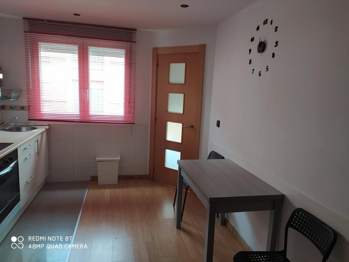 Vianatxiki Apartment Viana  Ngoại thất bức ảnh