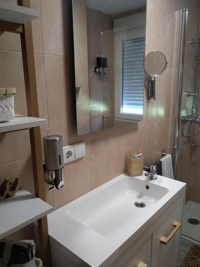Vianatxiki Apartment Viana  Ngoại thất bức ảnh